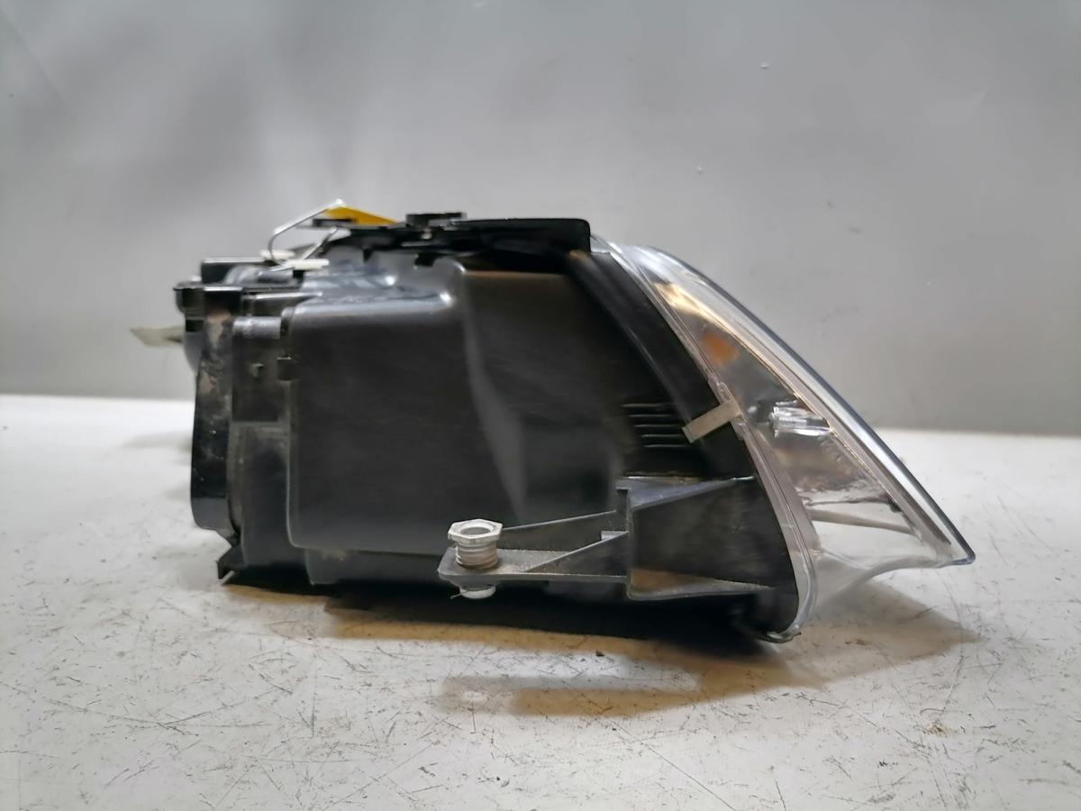 VW Passat 3BG Scheinwerfer vorn links Halogen Zubeh&ouml;r Bj.2003